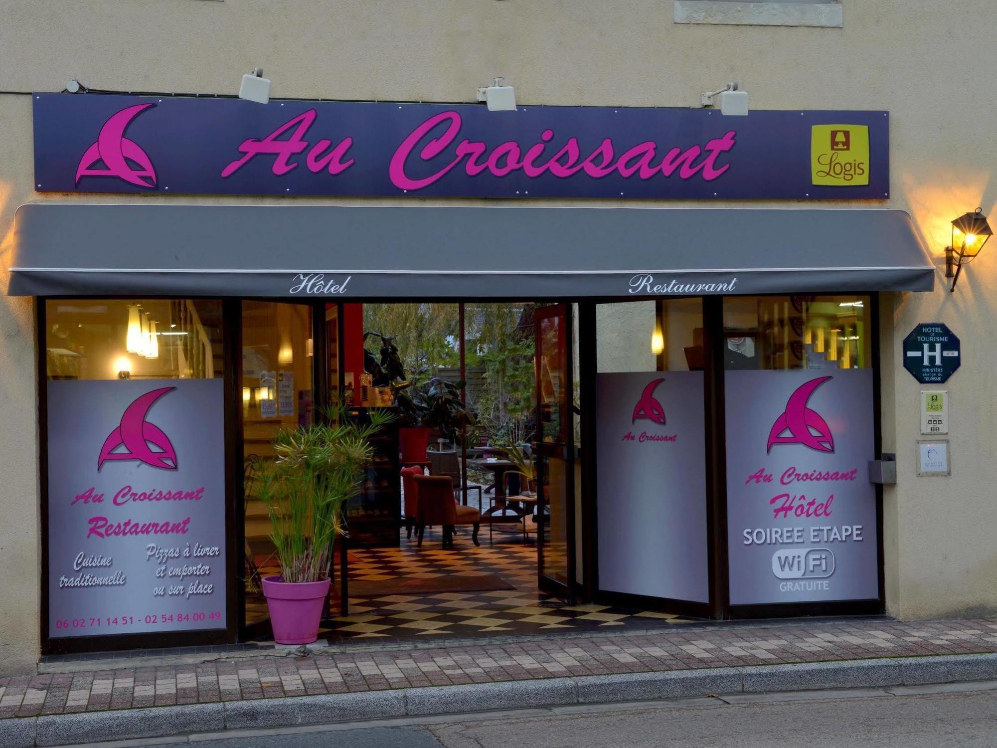 Logis Hôtel Au Croissant Buzançais Extérieur photo